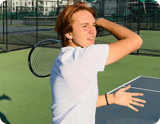 💬 Access to a private chat with Mustafa and the team